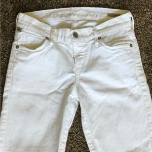 Preowned Citizens of Humanity Ava Low Rise Straight Leg white deni jeans sz 25